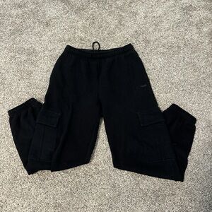 Aritzia TNA Black Cargo Jogger Sweatpants